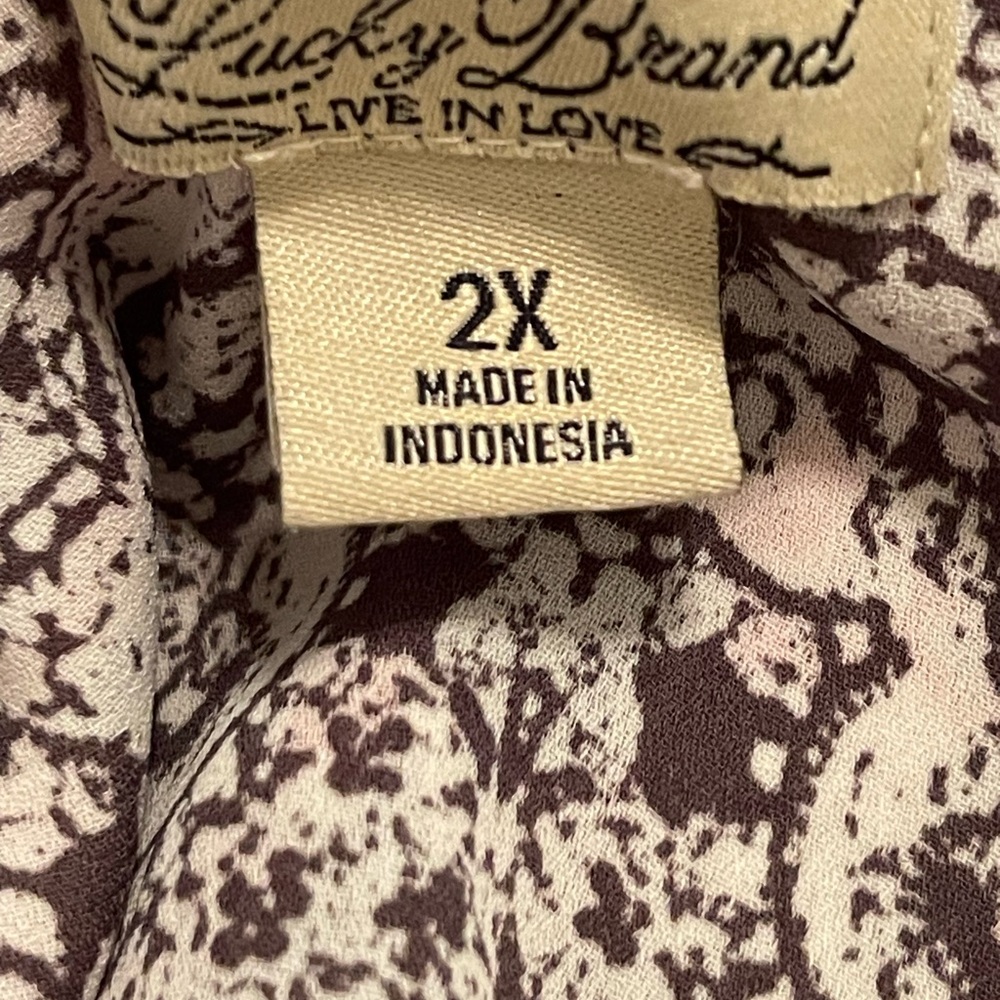 Lucky Brand Red and Cream Floral Tank with V-Neck Size 2X - Picture 9 of 9
